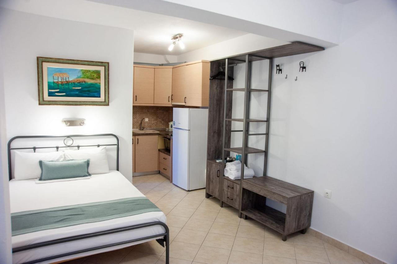 Alexandros Hotel Apartments Vourvourou Ngoại thất bức ảnh