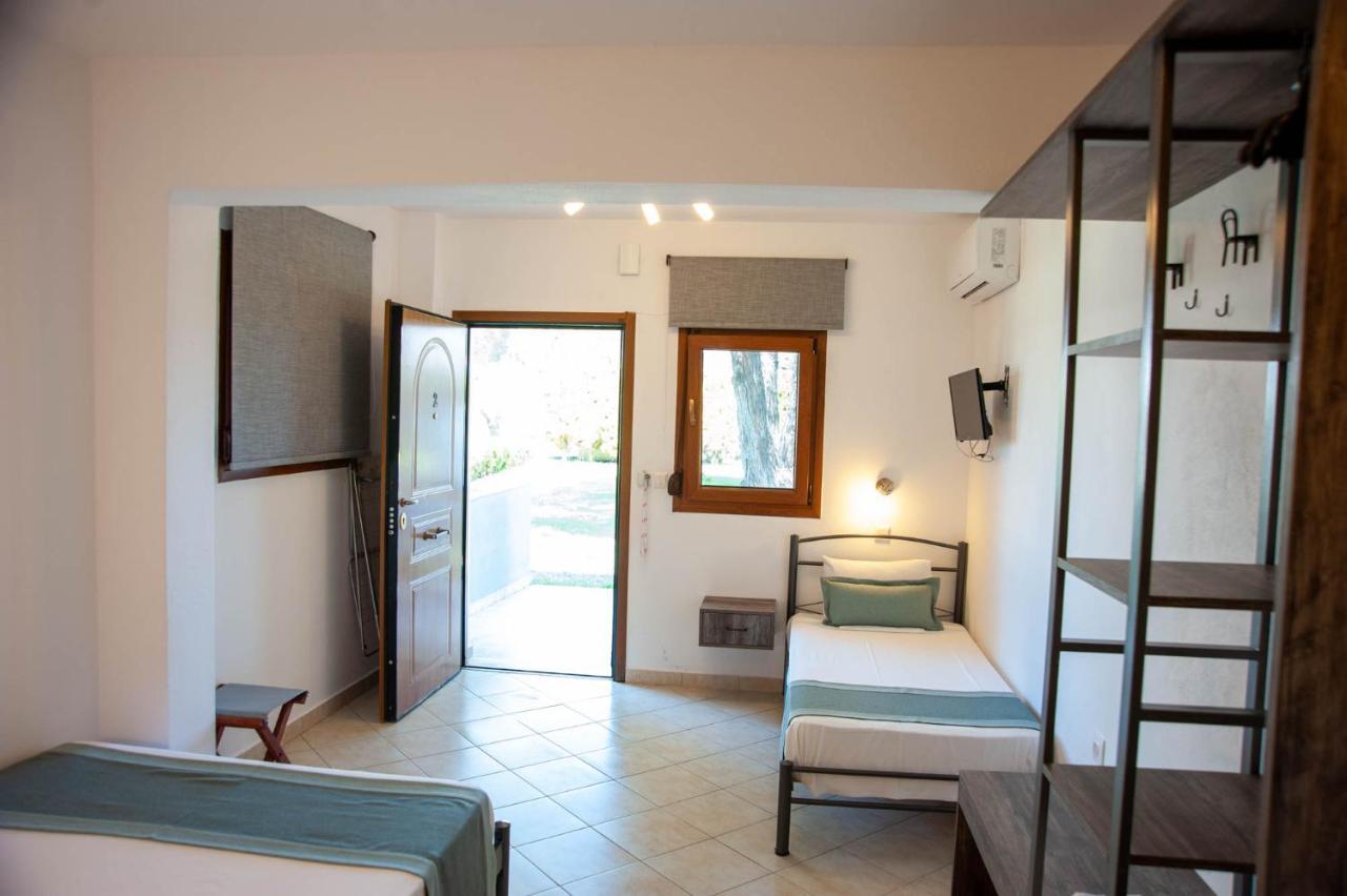 Alexandros Hotel Apartments Vourvourou Ngoại thất bức ảnh