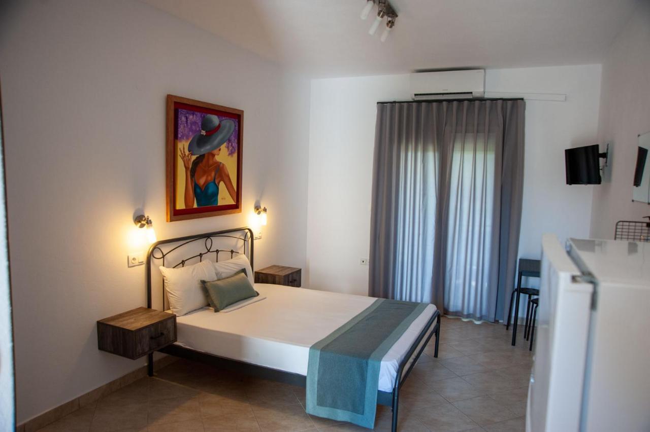 Alexandros Hotel Apartments Vourvourou Ngoại thất bức ảnh