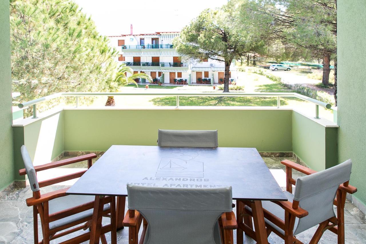 Alexandros Hotel Apartments Vourvourou Ngoại thất bức ảnh