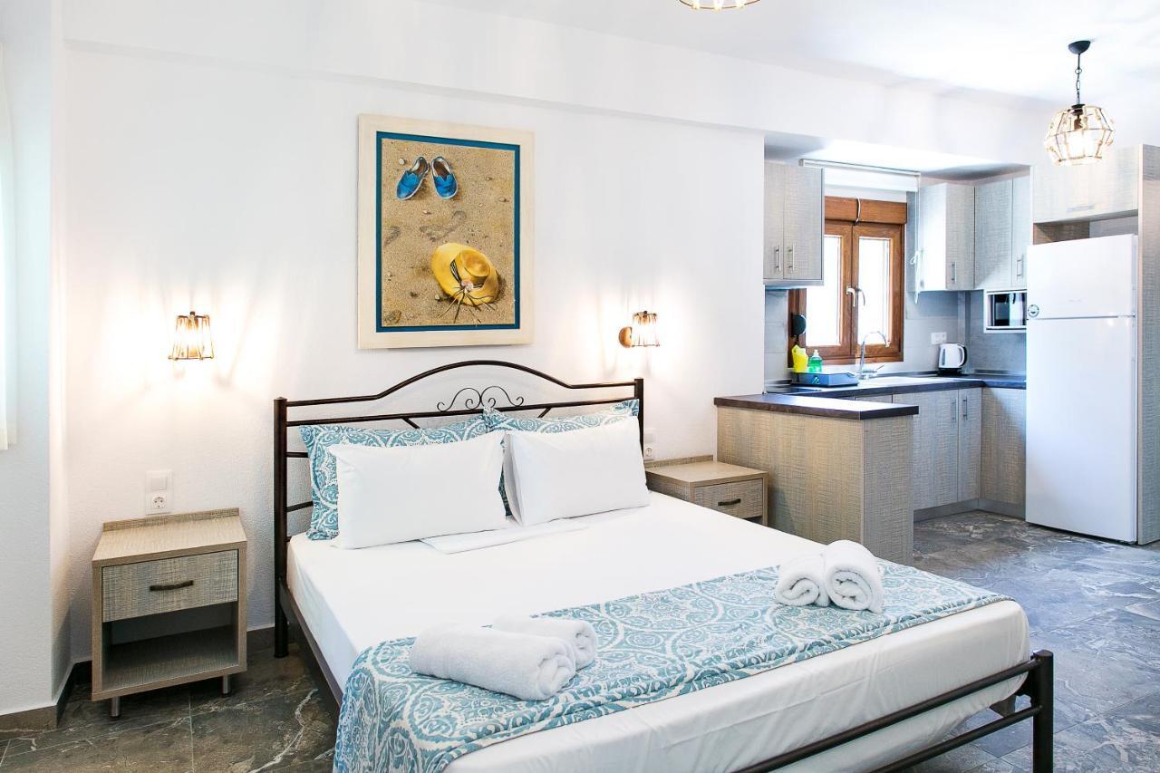Alexandros Hotel Apartments Vourvourou Ngoại thất bức ảnh